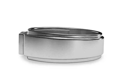 แหวนเพชรผู้ชาย รุ่น BR135 - มุมข้าง