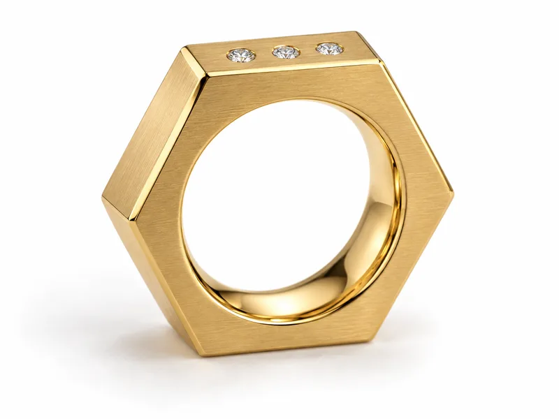 แหวนเพชรผู้ชายตรา Rivet Hex