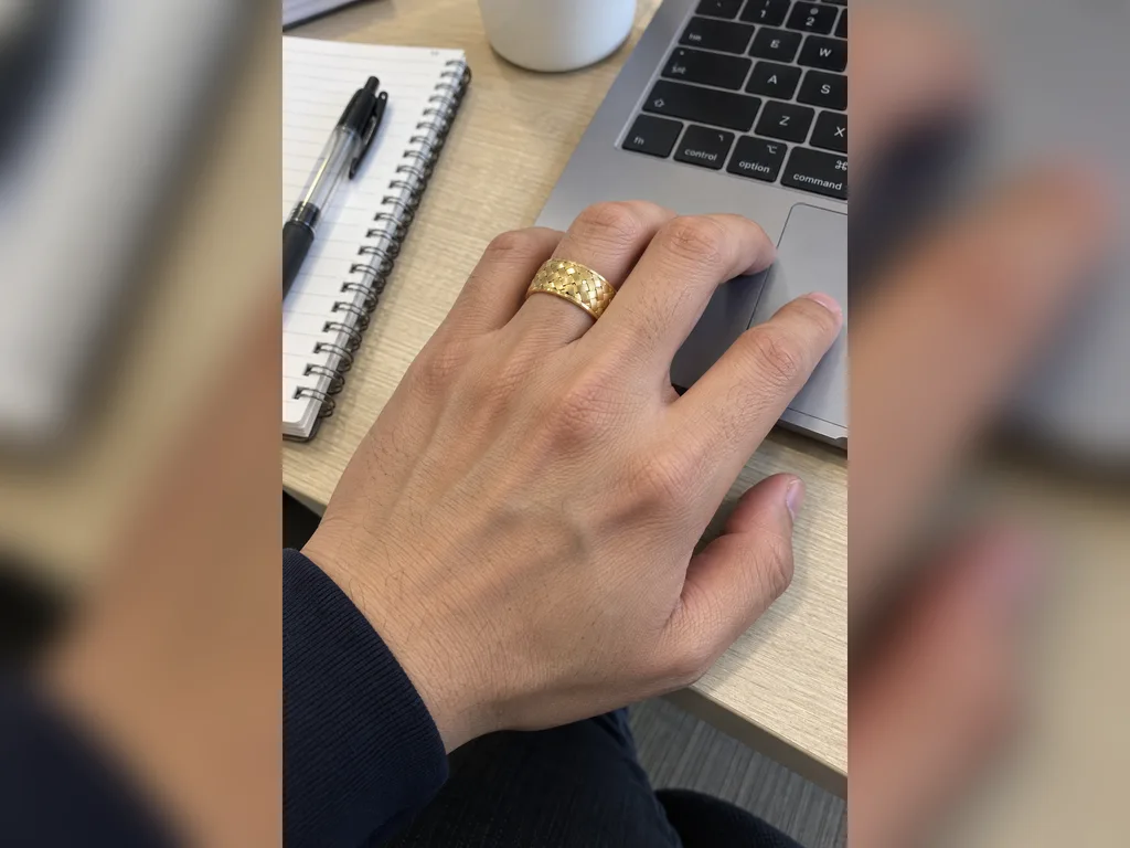 Twill - worn on hand