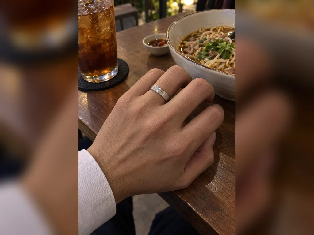 Gauge - worn on hand