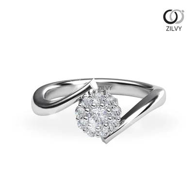 แหวนเพชรผู้หญิง รุ่น GR1050 - มุมบน