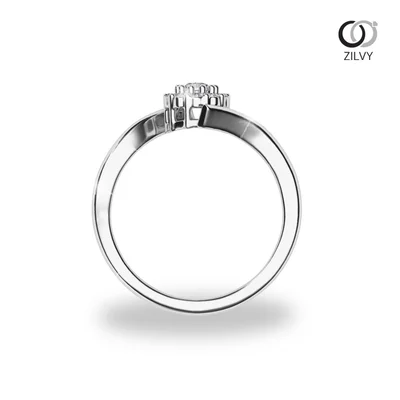 แหวนเพชรผู้หญิง รุ่น GR1152 - มุมบน