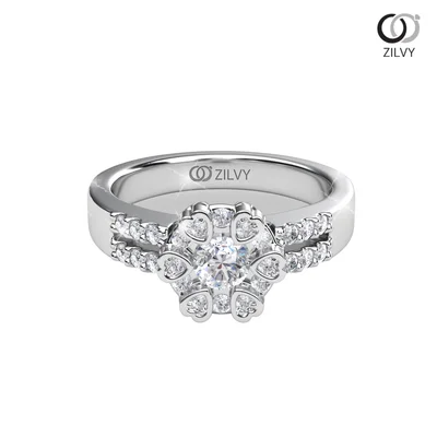 แหวนเพชรผู้หญิง รุ่น GR1237 - มุมบน