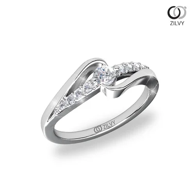 แหวนเพชรผู้หญิง รุ่น GR1241 - ภาพเต็ม