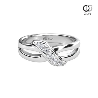 แหวนเพชรผู้หญิง รุ่น GR1289 - มุมบน