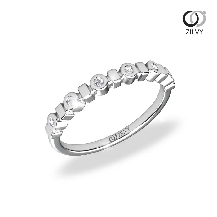 แหวนเพชร Ines Band