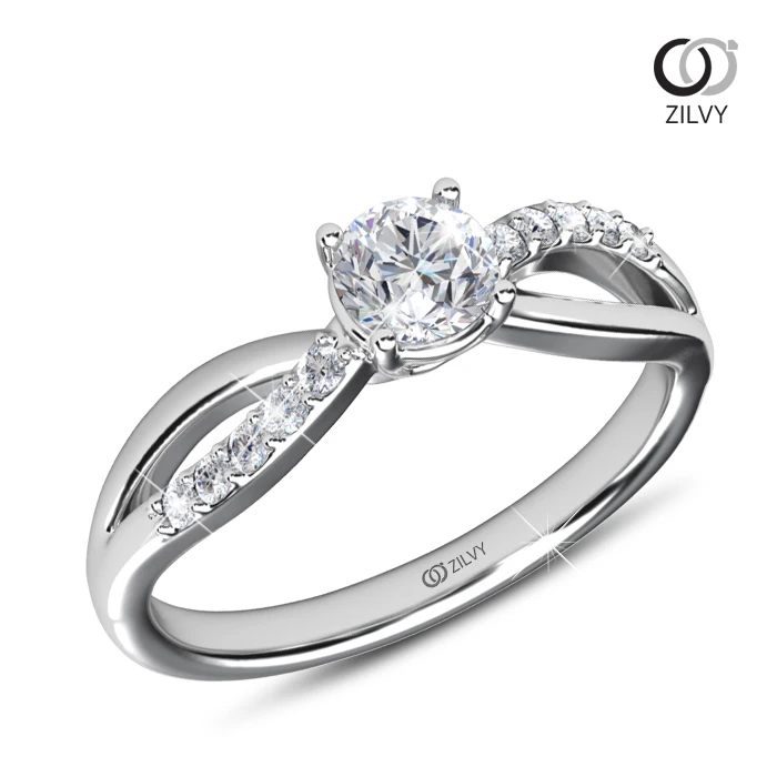 แหวนเพชร Coraline Twist