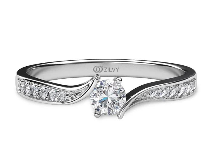 Women's Diamond Ring GR289 - top view