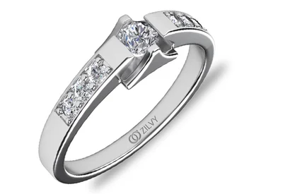 แหวนเพชรผู้หญิง รุ่น GR323 - ภาพเต็ม