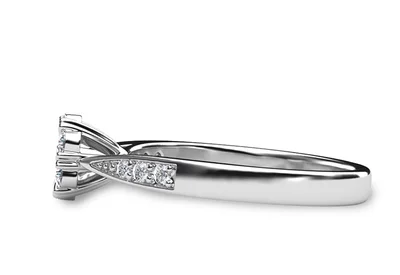 แหวนเพชรผู้หญิง รุ่น GR333 - มุมข้าง