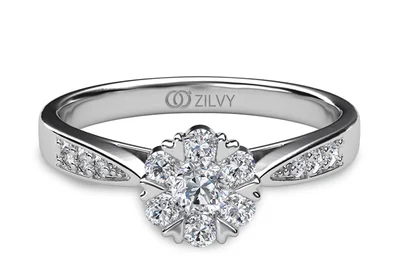 แหวนเพชรผู้หญิง รุ่น GR333 - มุมบน