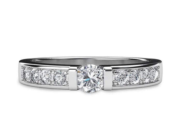 Women's Diamond Ring GR345 - top view