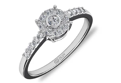 แหวนเพชรผู้หญิง รุ่น GR367 - ภาพเต็ม