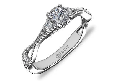 แหวนเพชรผู้หญิง รุ่น GR370 - ภาพเต็ม