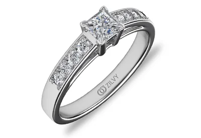 แหวนเพชรผู้หญิง รุ่น GR372 - ภาพเต็ม