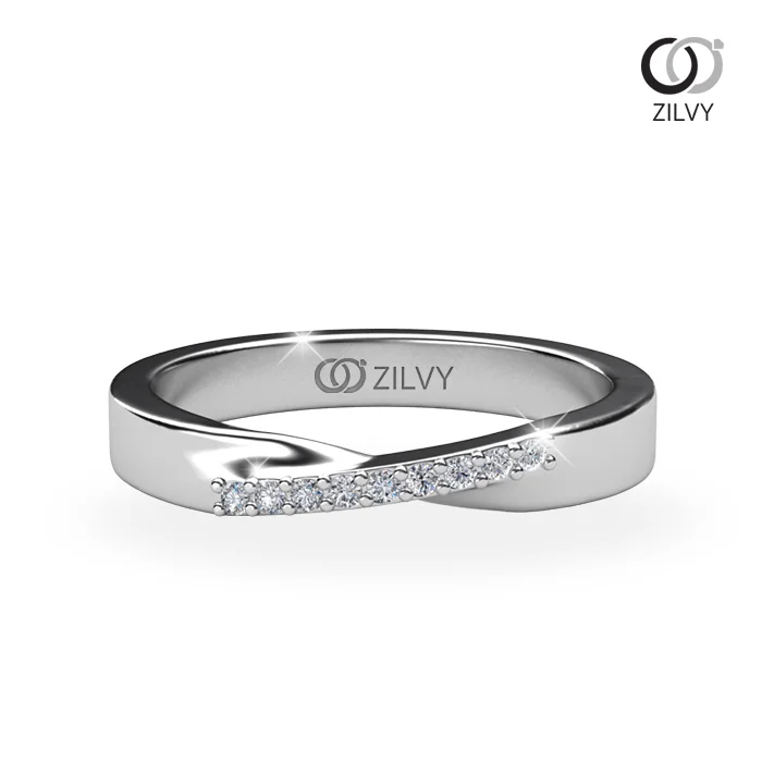 Women's Diamond Ring GR672 - top view