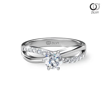 แหวนเพชรผู้หญิง รุ่น GR689 - มุมบน