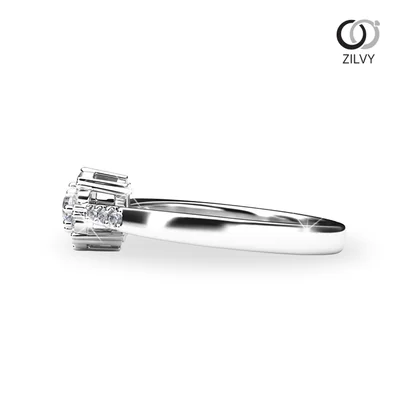 แหวนเพชรผู้หญิง รุ่น GR695 - มุมข้าง