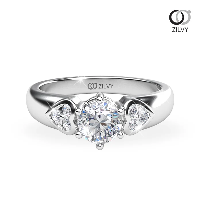แหวนเพชรผู้หญิง รุ่น GR724 - มุมบน