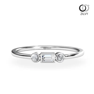 แหวนเพชรผู้หญิง รุ่น GR803 - มุมบน