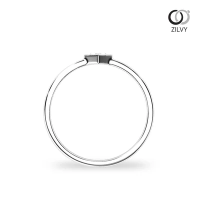 แหวนเพชรผู้หญิง รุ่น GR810 - มุมหน้า