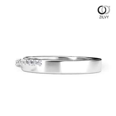 แหวนเพชรผู้หญิง รุ่น GR828 - มุมข้าง