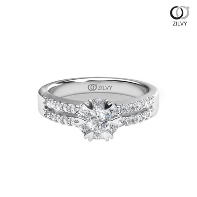 แหวนเพชรผู้หญิง รุ่น GR870 - มุมบน