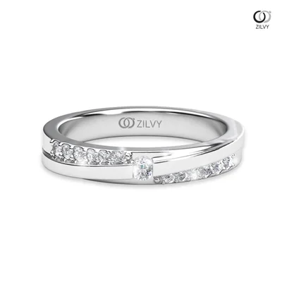 แหวนเพชรผู้หญิง รุ่น GR872 - มุมบน