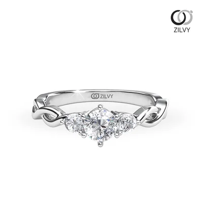 แหวนเพชรผู้หญิง รุ่น GR879 - มุมบน