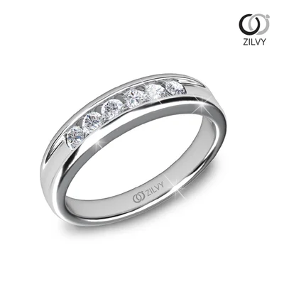 Women's Diamond Ring GR923 - perspective view