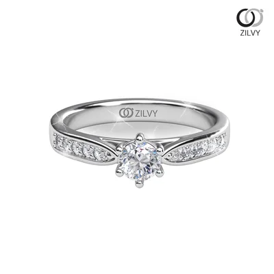 แหวนเพชรผู้หญิง รุ่น GR936 - มุมบน